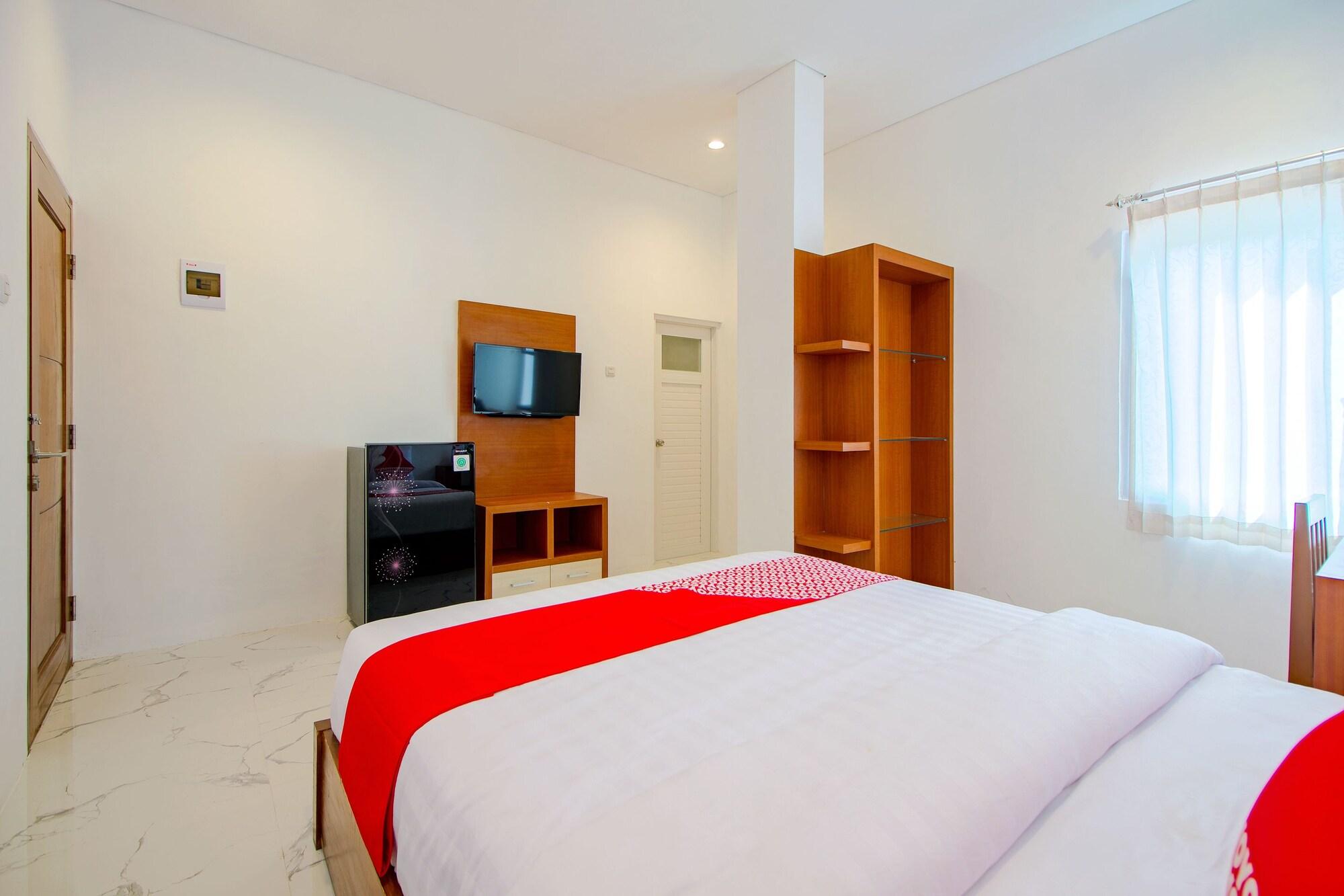 Super Oyo 13I9 88 Exclusive Guesthouse Kejayan Esterno foto