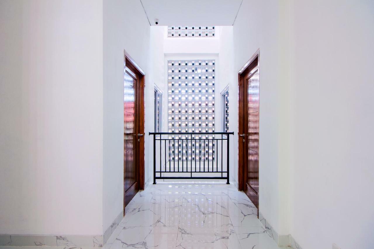 Super Oyo 13I9 88 Exclusive Guesthouse Kejayan Esterno foto