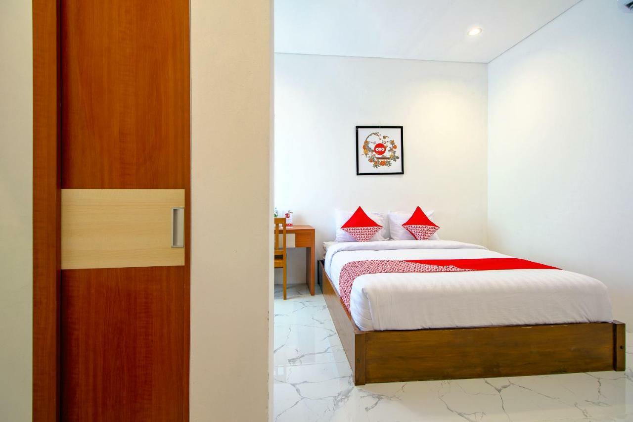 Super Oyo 13I9 88 Exclusive Guesthouse Kejayan Esterno foto